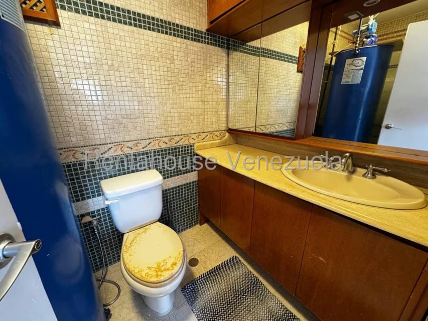 Apartamento (1 Nivel) en Alquiler en Santa Fe Sur, Distrito Metropolitano - 25