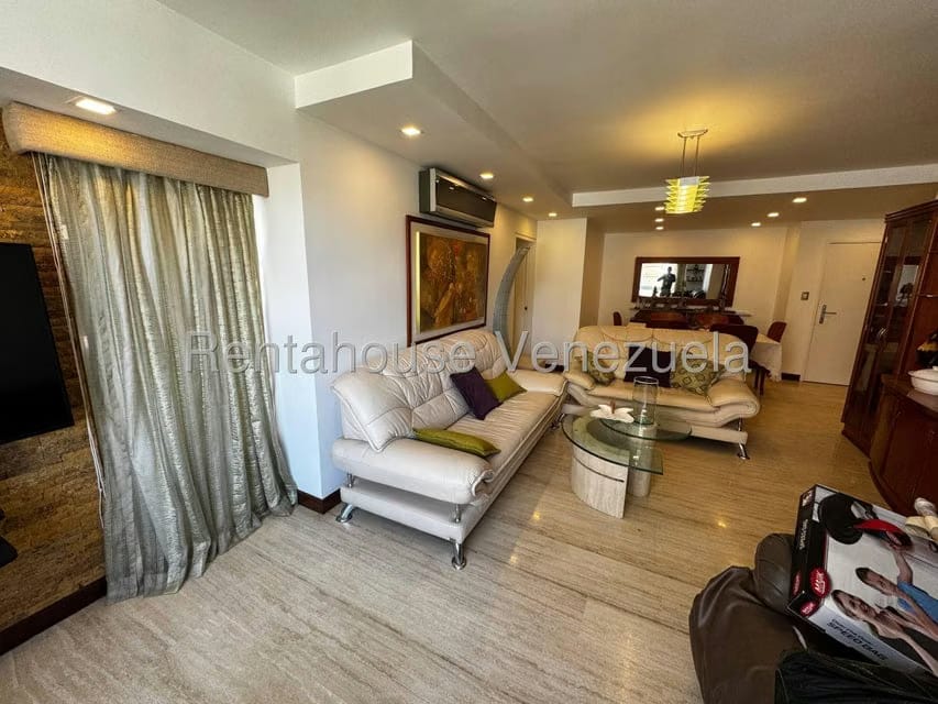 Apartamento (1 Nivel) en Alquiler en Santa Fe Sur, Distrito Metropolitano - 28