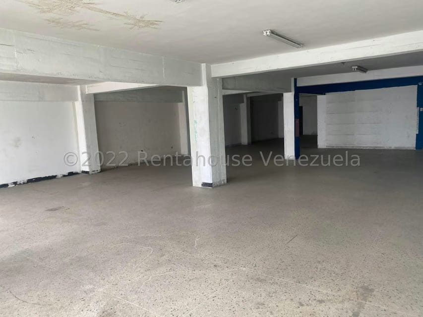 Comercial (Galpon - Deposito) en Alquiler en Catia, Distrito Metropolitano - 12