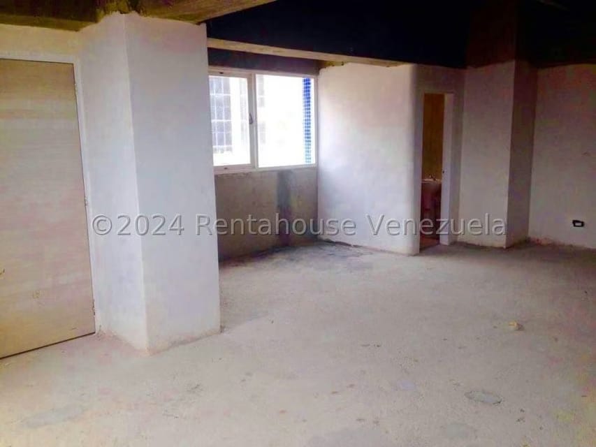 Comercial (Oficina) en Venta en Maiquetia, Vargas - 11