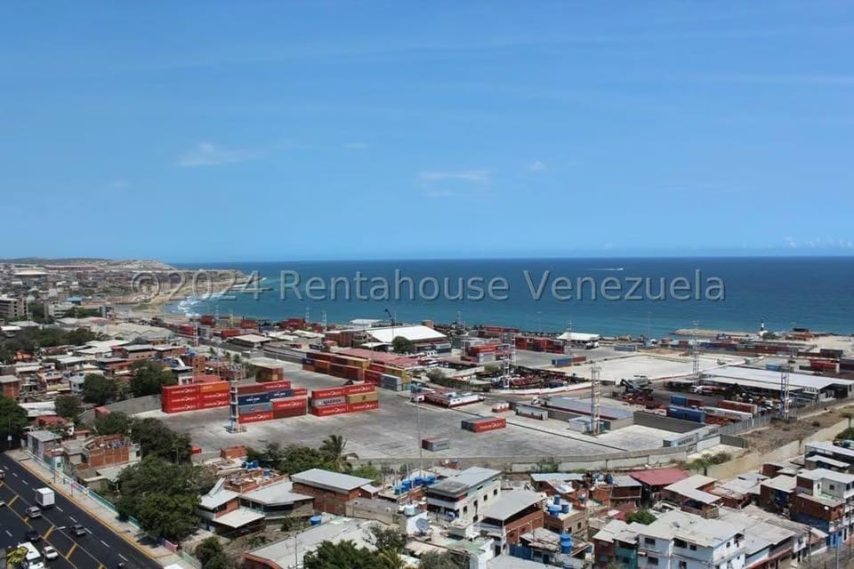 Comercial (Oficina) en Venta en Maiquetia, Vargas - 8