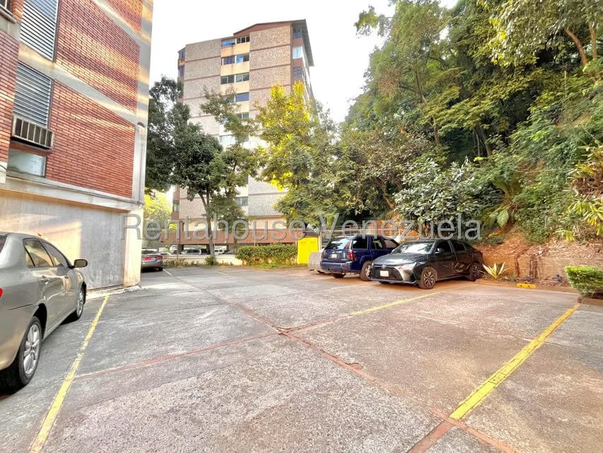 Apartamento (1 Nivel) en Alquiler en Chuao, Distrito Metropolitano - 19