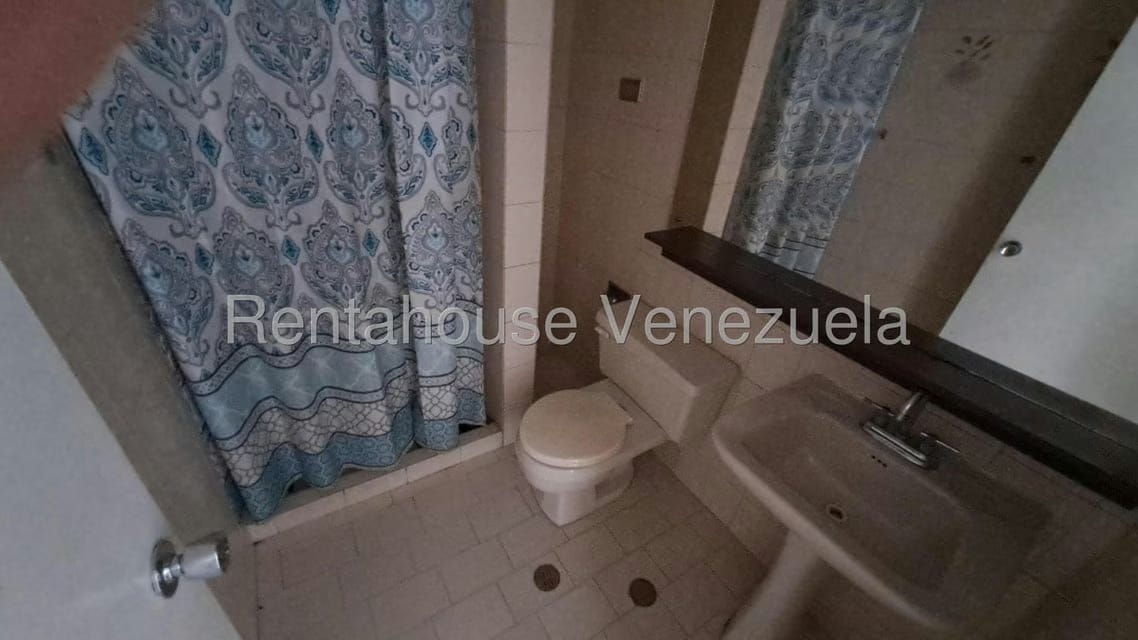 Apartamento (1 Nivel) en Alquiler en Chacao, Distrito Metropolitano - 15