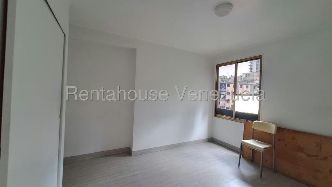 Apartamento (1 Nivel) en Alquiler en Chacao, Distrito Metropolitano - 10