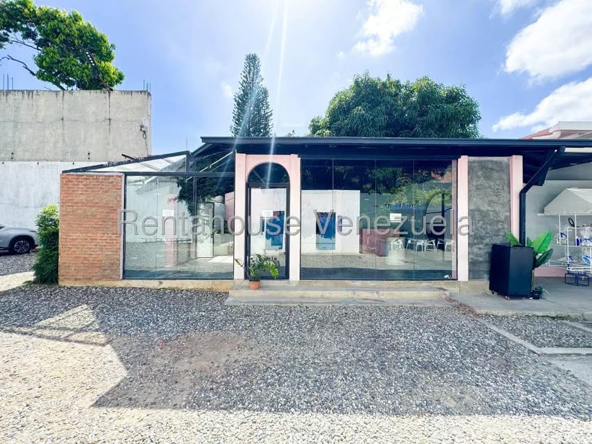 Comercial (Local Comercial) en Alquiler en La Castellana, Distrito Metropolitano