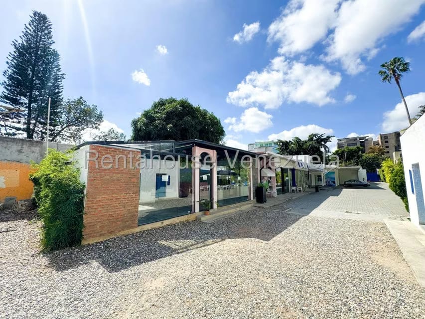 Comercial (Local Comercial) en Alquiler en La Castellana, Distrito Metropolitano - 2