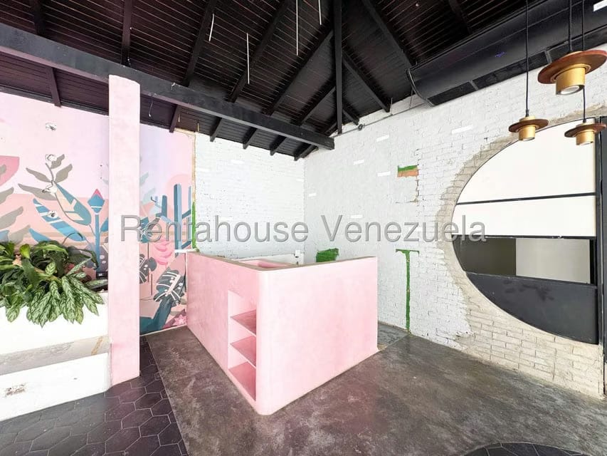 Comercial (Local Comercial) en Alquiler en La Castellana, Distrito Metropolitano - 9