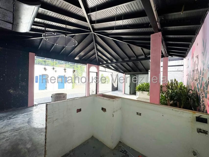 Comercial (Local Comercial) en Alquiler en La Castellana, Distrito Metropolitano - 10