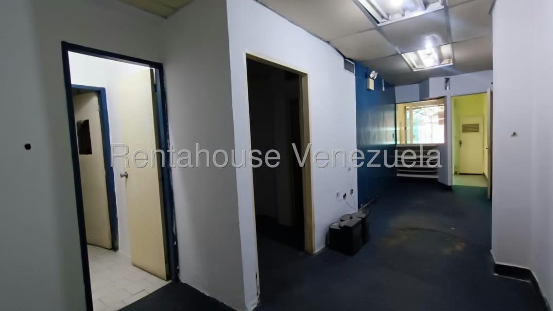 Comercial (Local Comercial) en Alquiler en San Jose de Tarbes, Carabobo - 15
