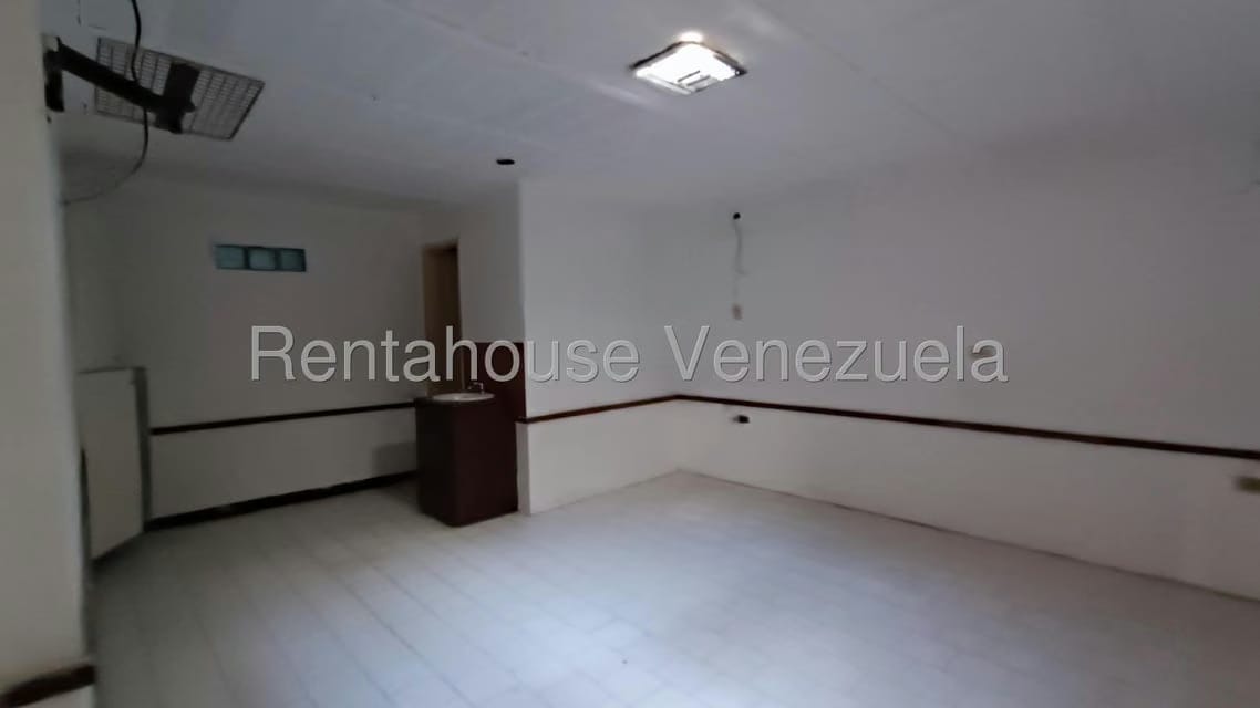 Comercial (Local Comercial) en Alquiler en San Jose de Tarbes, Carabobo - 6