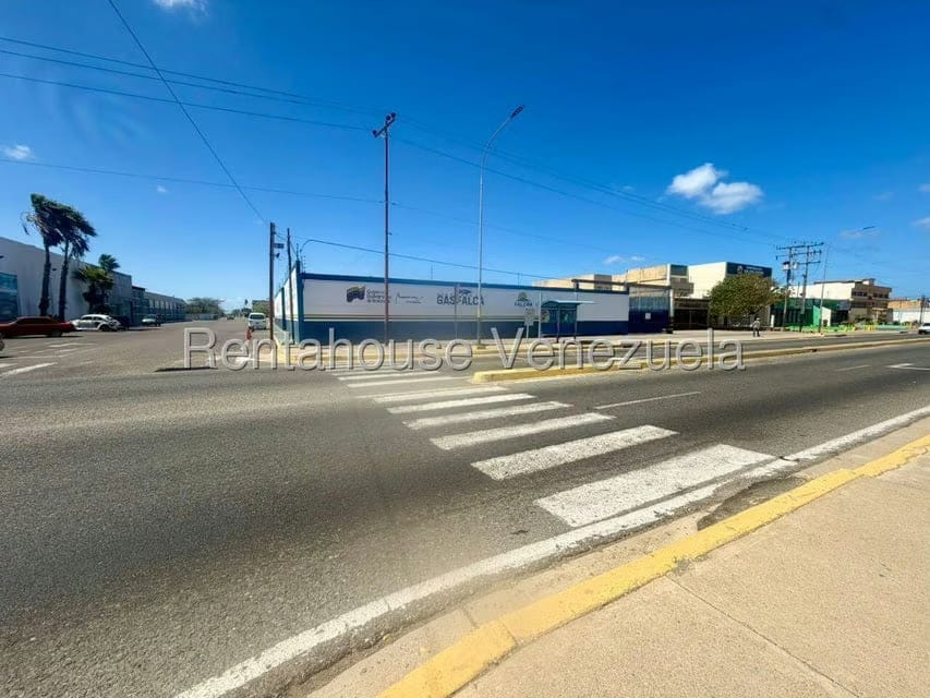 Terreno (Comercial) en Venta en Punto Fijo, Falcon - 13