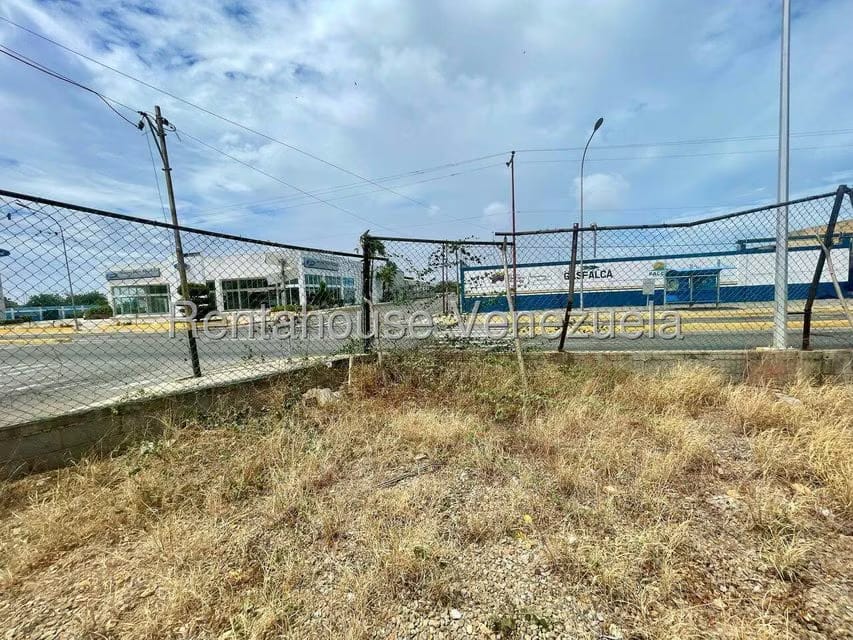 Terreno (Comercial) en Venta en Punto Fijo, Falcon - 5