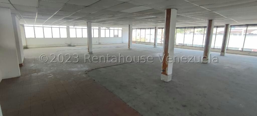 Comercial (Edificio) en Venta en Municipio Carrizal, Miranda - 15