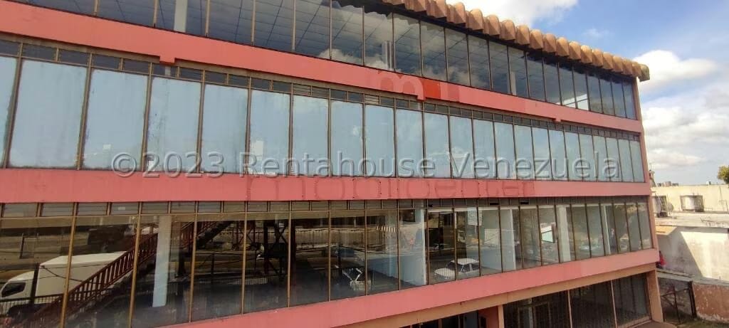 Comercial (Edificio) en Venta en Municipio Carrizal, Miranda - 18