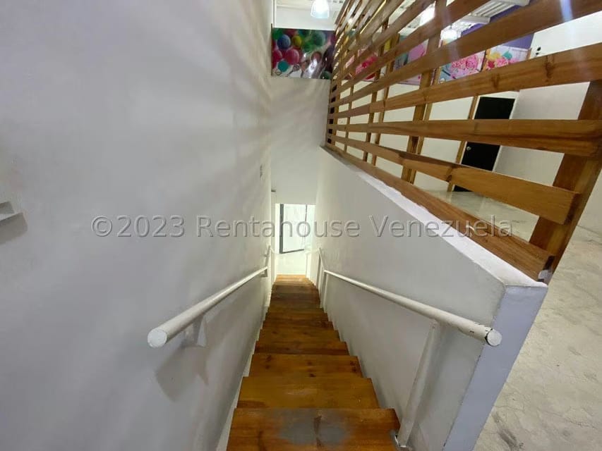 Comercial (Local Comercial) en Alquiler en La Boyera, Distrito Metropolitano - 14