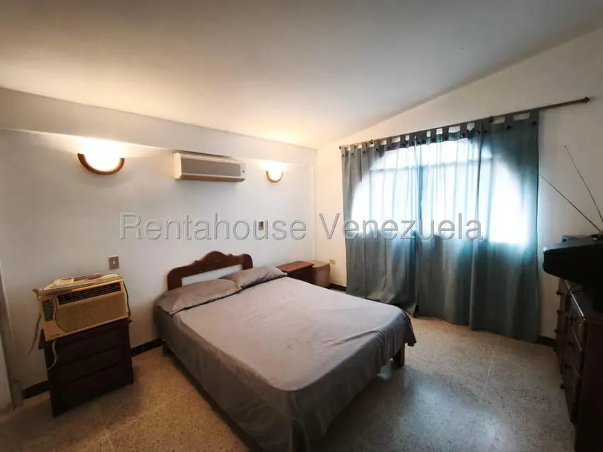 Casa (Duplex) en Venta en Guaracarima, Aragua - 19