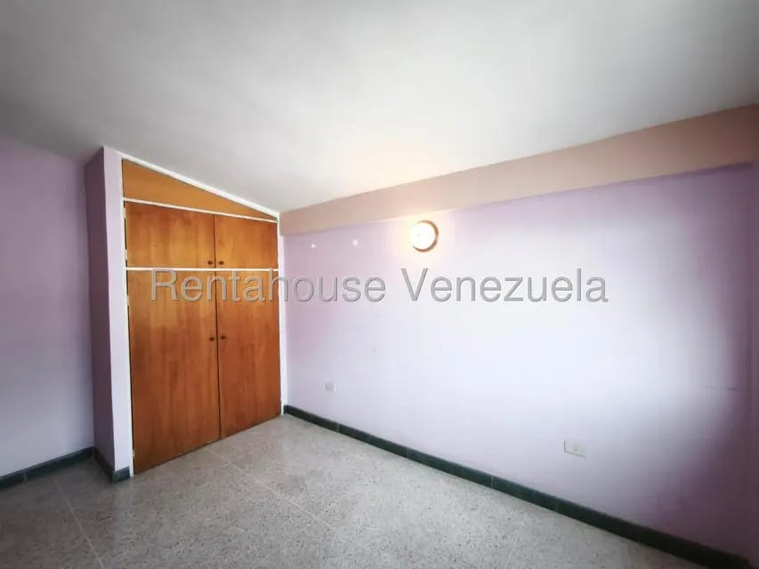 Casa (Duplex) en Venta en Guaracarima, Aragua - 23
