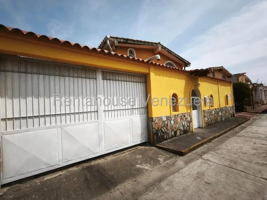 Casa (Duplex) en Venta en Guaracarima, Aragua - 31