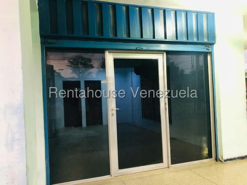 Comercial (Local Comercial) en Alquiler en Los Pinos, Lara - 4