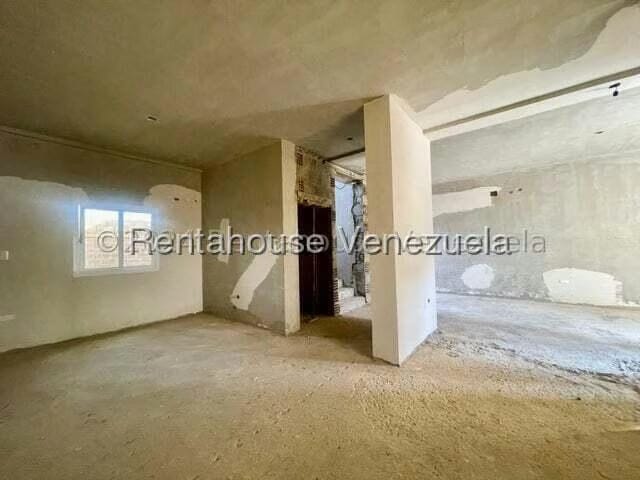 Townhouse (Duplex) en Venta en Puerta Maraven, Falcon - 11