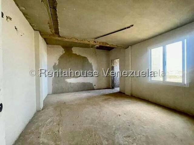 Townhouse (Duplex) en Venta en Puerta Maraven, Falcon - 9