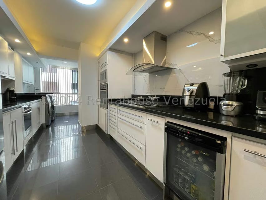 Apartamento (1 Nivel) en Venta en La Florida, Distrito Metropolitano - 10
