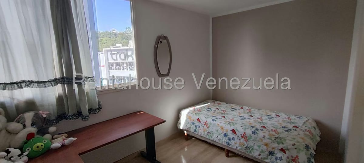 Apartamento (1 Nivel) en Alquiler en El Hatillo, Distrito Metropolitano - 23