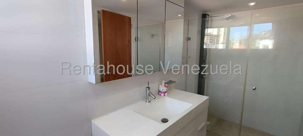 Apartamento (1 Nivel) en Alquiler en El Hatillo, Distrito Metropolitano - 28