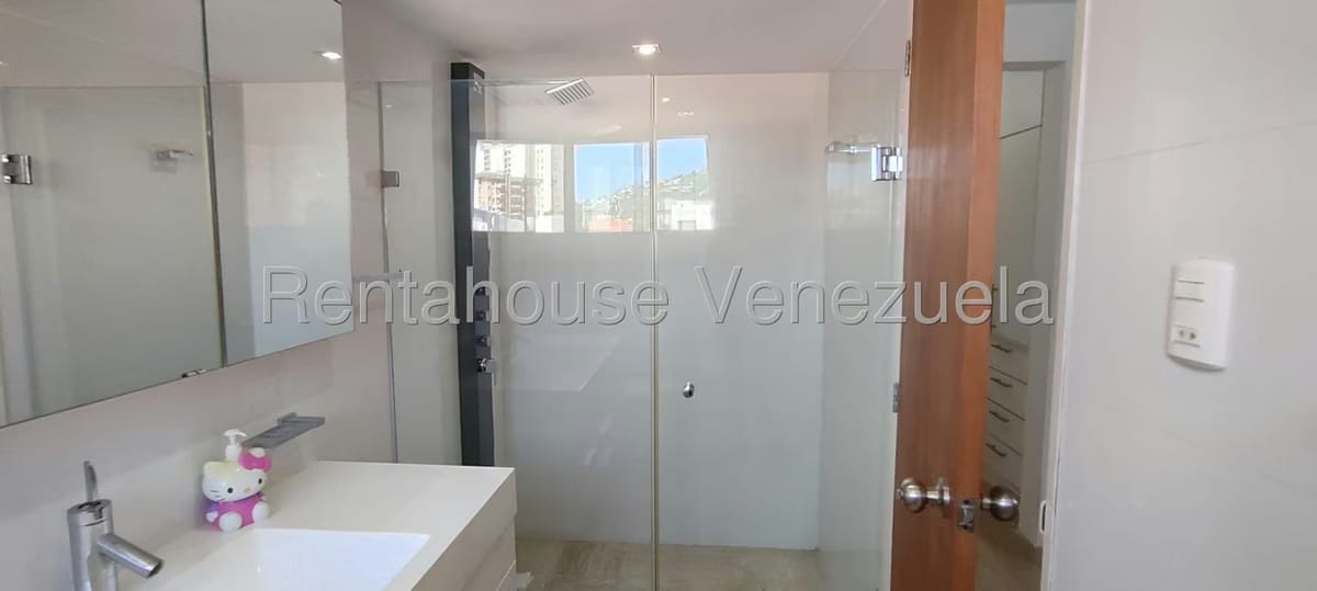 Apartamento (1 Nivel) en Alquiler en El Hatillo, Distrito Metropolitano - 29