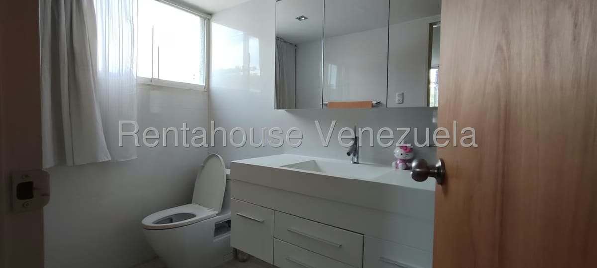 Apartamento (1 Nivel) en Alquiler en El Hatillo, Distrito Metropolitano - 30