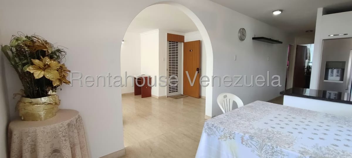 Apartamento (1 Nivel) en Alquiler en El Hatillo, Distrito Metropolitano - 8