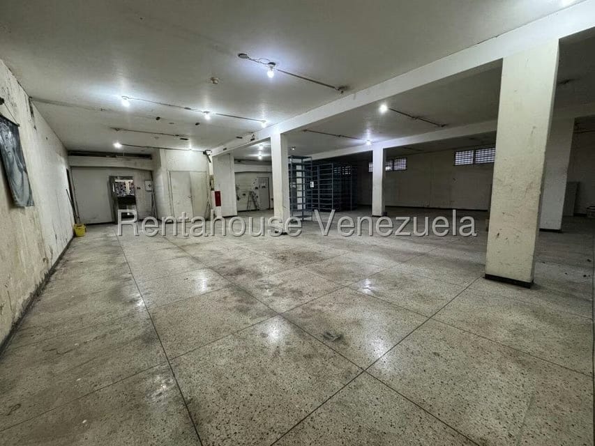 Comercial (Local Comercial) en Alquiler en Las Cabillas, Zulia - 4
