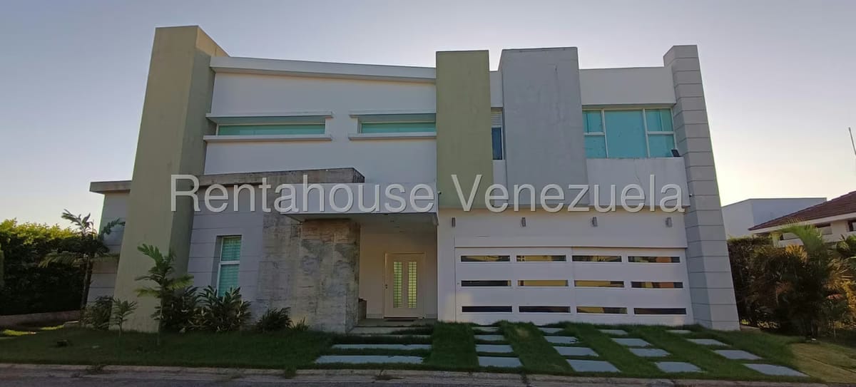 Casa (Multipes Niveles) en Venta en San Miguel, Monagas - 2