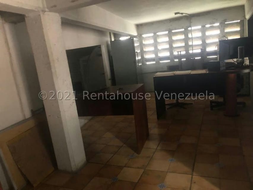 Comercial (Galpon - Deposito) en Venta en Turumo, Distrito Metropolitano - 16