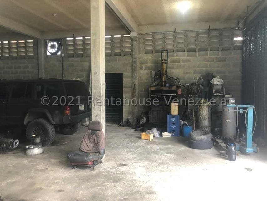 Comercial (Galpon - Deposito) en Venta en Turumo, Distrito Metropolitano - 10