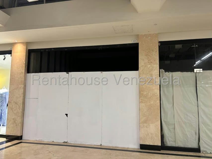 Comercial (Local Comercial) en Alquiler en Los Naranjos del Cafetal, Distrito Metropolitano - 12