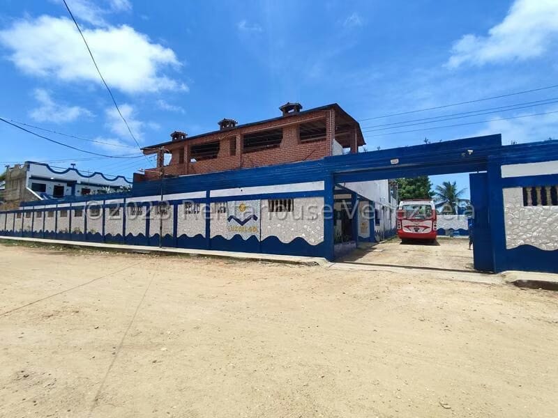 Casa (Duplex) en Venta en Playa Norte, Falcon - 15