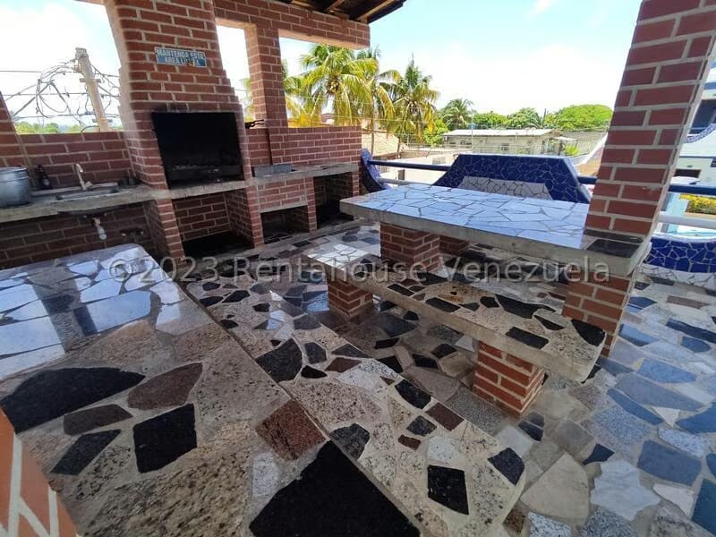 Casa (Duplex) en Venta en Playa Norte, Falcon - 8