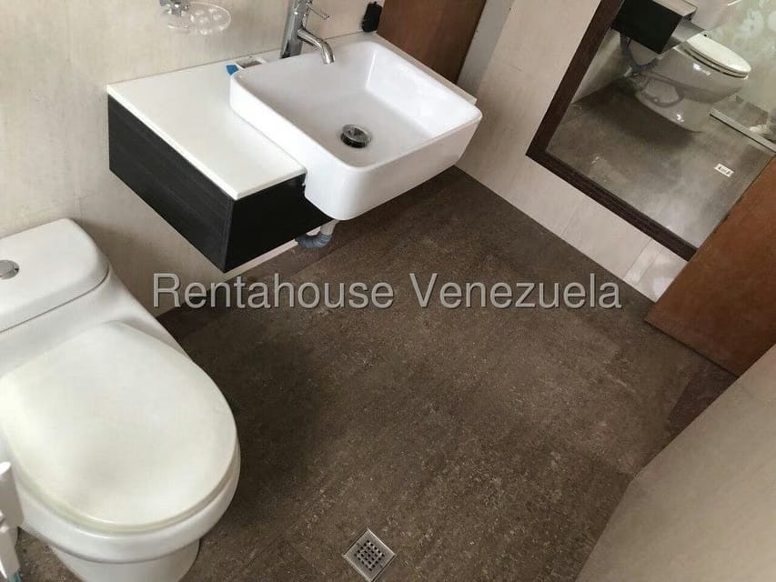 Apartamento (1 Nivel) en Venta en Manzanares, Distrito Metropolitano - 23