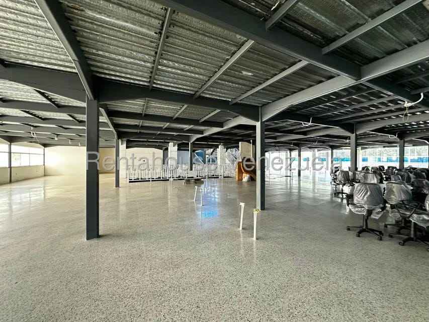 Comercial (Local Comercial) en Alquiler en Parroquia Concepcion, Lara - 14