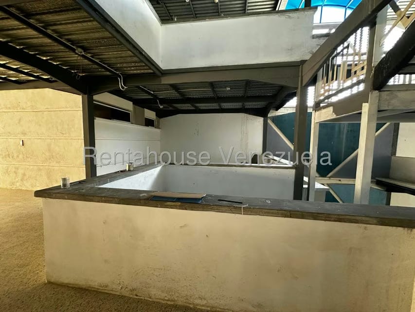 Comercial (Local Comercial) en Alquiler en Parroquia Concepcion, Lara - 21