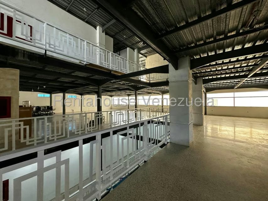 Comercial (Local Comercial) en Alquiler en Parroquia Concepcion, Lara - 22