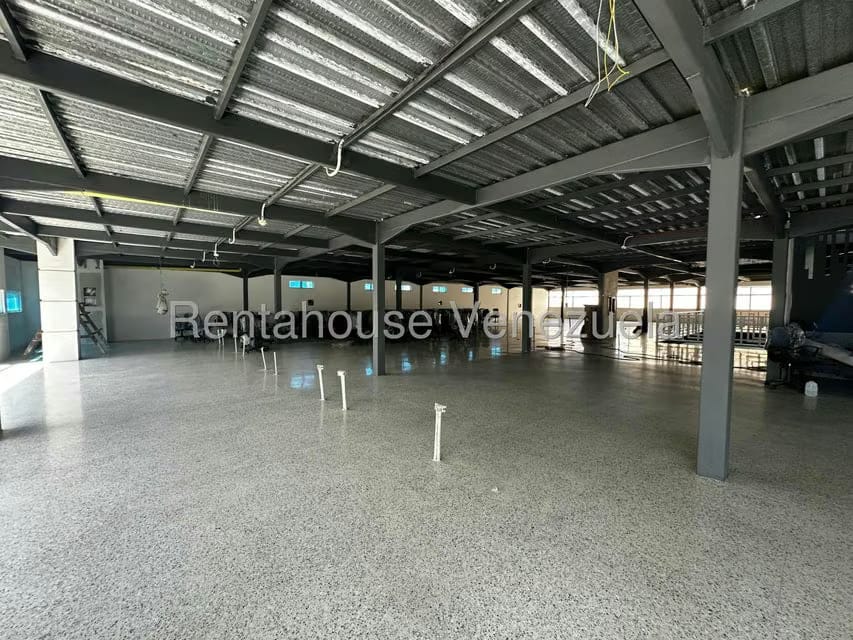 Comercial (Local Comercial) en Alquiler en Parroquia Concepcion, Lara - 9