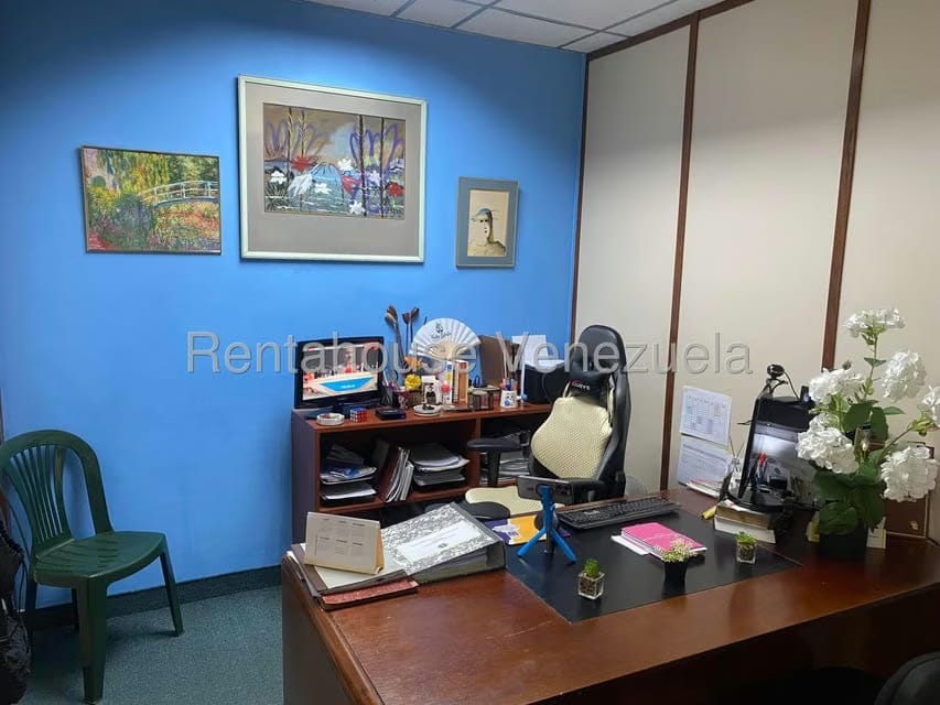 Comercial (Oficina) en Alquiler en Parroquia La Candelaria, Distrito Metropolitano - 12