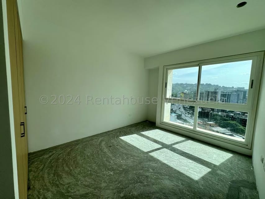 Apartamento (1 Nivel) en Venta en Lomas de Las Mercedes, Distrito Metropolitano - 12