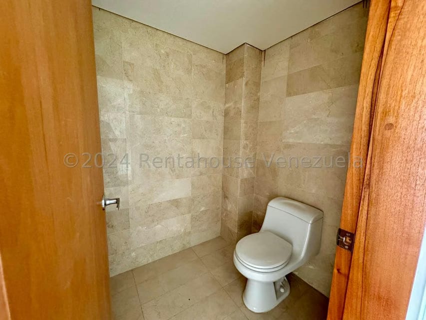 Apartamento (1 Nivel) en Venta en Lomas de Las Mercedes, Distrito Metropolitano - 7