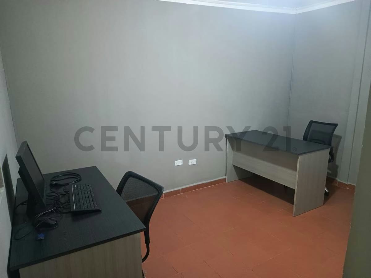 Galpón Comercial y Residencial - 26