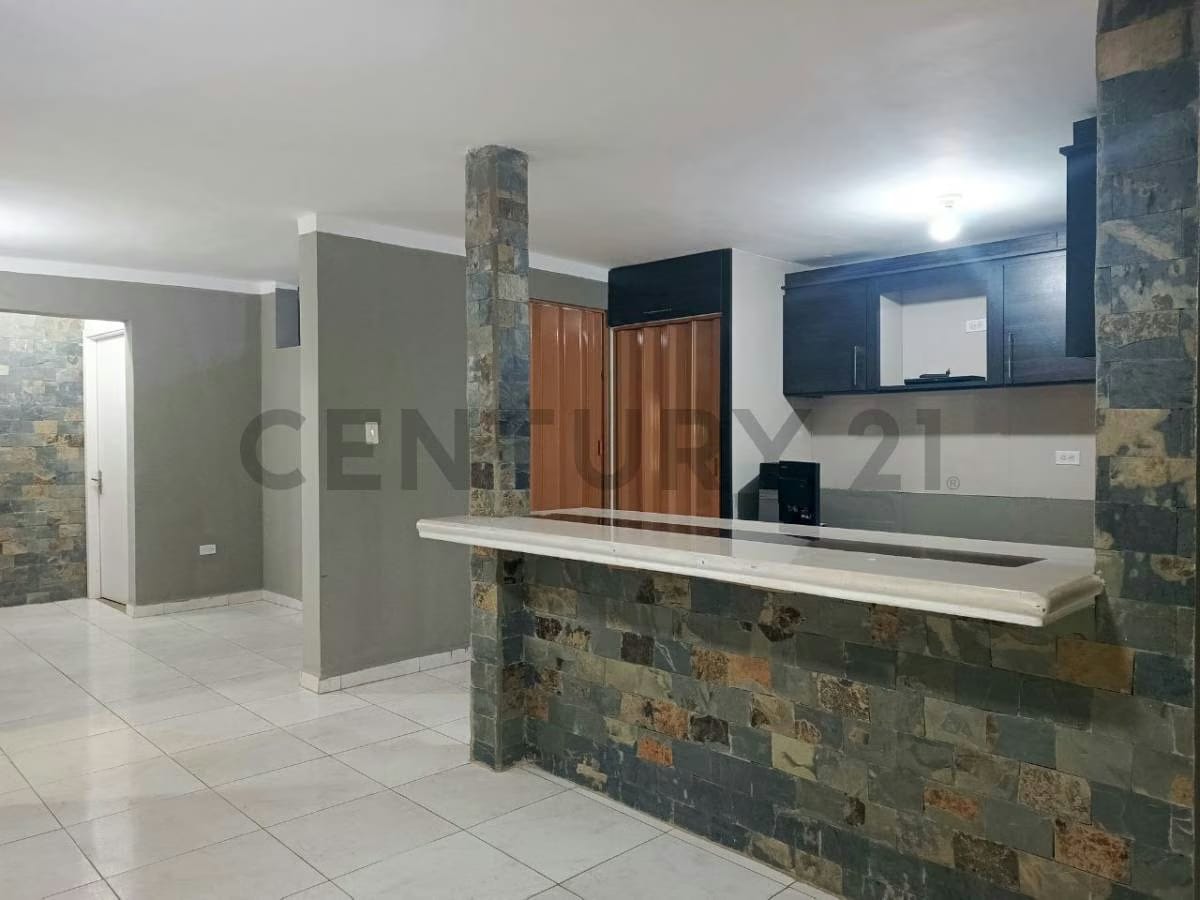 Galpón Comercial y Residencial - 31