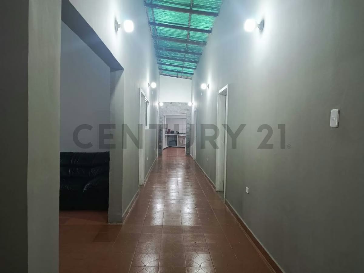 Galpón Comercial y Residencial - 8