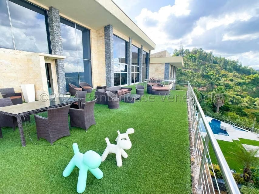 Casa (Multipes Niveles) en Venta en La Trinidad, Distrito Metropolitano - 108